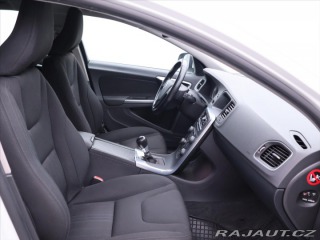 Volvo V60 2,0 D3 120kW klima CZ 2011