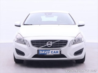 Volvo V60 2,0 D3 120kW klima CZ 2011