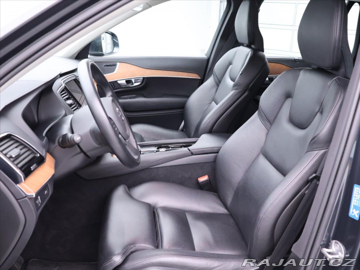 Volvo XC90 2,0 B5 173kW Kůže 4x4 CZ 2022