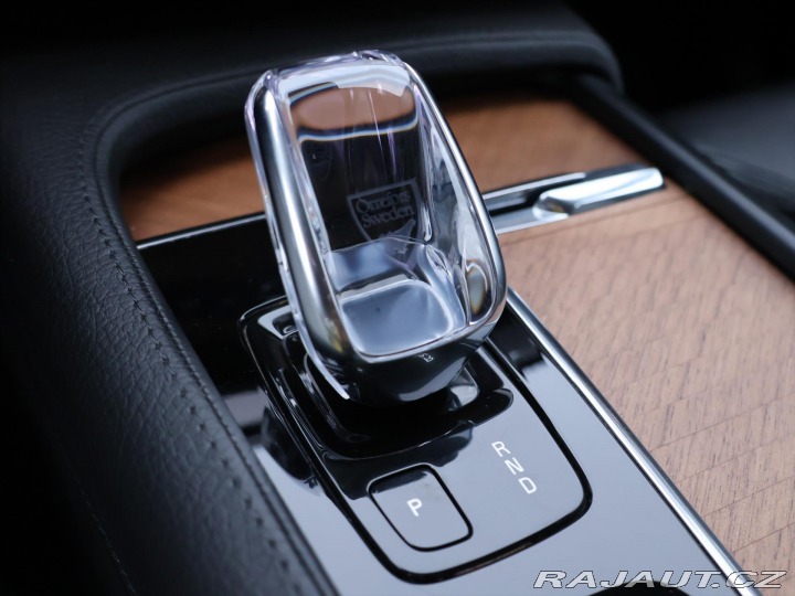 Volvo XC90 2,0 B5 173kW Kůže 4x4 CZ 2022
