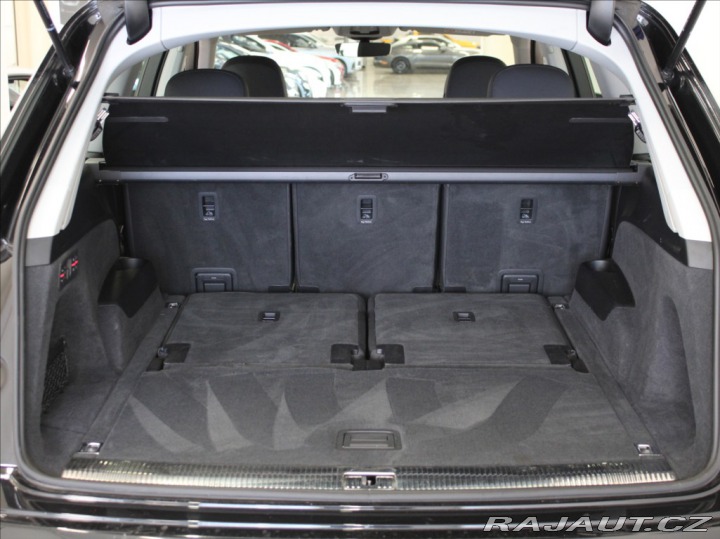 Audi Q7 3,0 V6 TDI 7-míst VZDUCH 2022