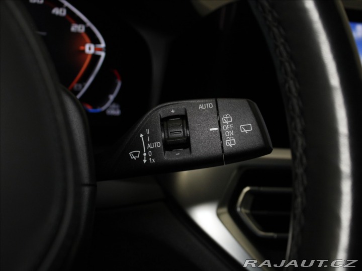 BMW 3 3,0 M340d H/K DCC Paměť L 2021