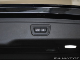 BMW 3 3,0 M340d H/K DCC Paměť L 2021