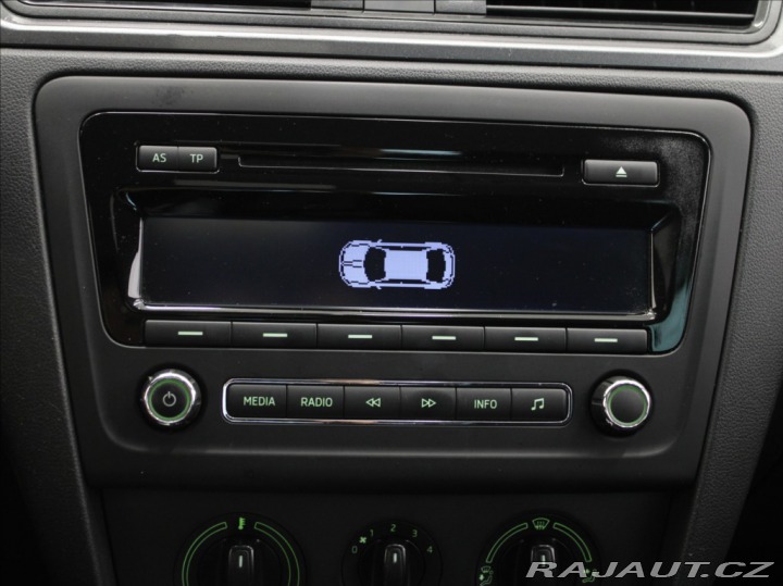 Škoda Rapid 1,2 TSi 77kW 1.maj.ČR 157 2015