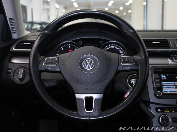 Volkswagen Passat 2,0 TDi 103kW MT 2.maj.ČR 2012