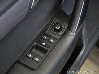 Volkswagen Passat 2,0 TDi 103kW MT 2.maj.ČR 2012