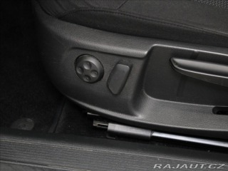Volkswagen Passat 2,0 TDi 103kW MT 2.maj.ČR 2012