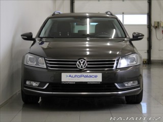 Volkswagen Passat 2,0 TDi 103kW MT 2.maj.ČR 2012