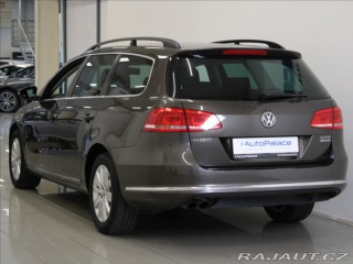 Volkswagen Passat 2,0 TDi 103kW MT 2.maj.ČR 2012