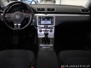 Volkswagen Passat 2,0 TDi 103kW MT 2.maj.ČR 2012