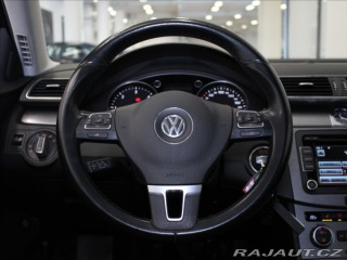 Volkswagen Passat 2,0 TDi 103kW MT 2.maj.ČR 2012