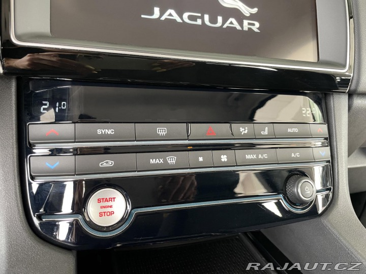 Jaguar F-Pace 20d AWD*132kW*Navi*Kamer* 2019