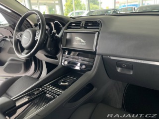 Jaguar F-Pace 20d AWD*132kW*Navi*Kamer* 2019