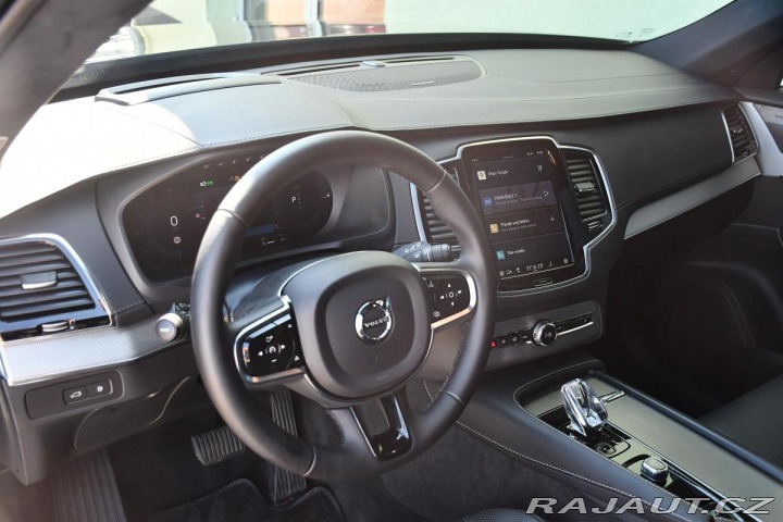 Volvo XC90 T8 ULTRADARK AWD H/K 7.MÍ 2023