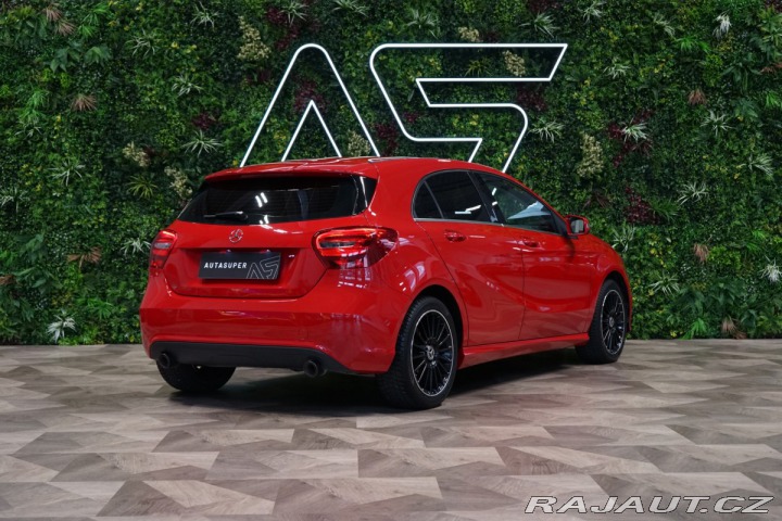 Mercedes-Benz A 180d*MANUAL*BlUEEFFICIENC 2018
