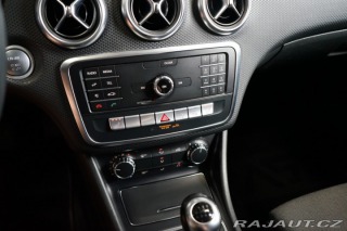 Mercedes-Benz A 180d*MANUAL*BlUEEFFICIENC 2018
