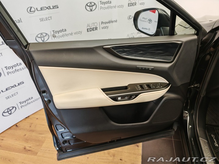 Lexus Ostatní modely NX 350h 350h 2.5 4×4 E-FOUR Pres 2023