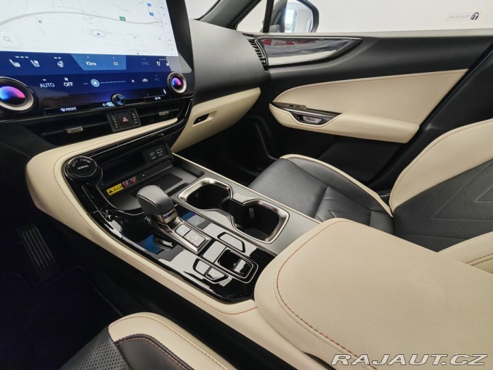 Lexus Ostatní modely NX 350h 350h 2.5 4×4 E-FOUR Pres 2023