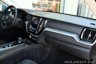 Volvo XC60 B4 D CORE AWD AT 1M ČR 2023