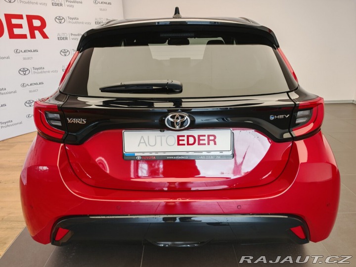 Toyota Yaris 1.5 TNGA HEV 130 - 1 CVT 2025