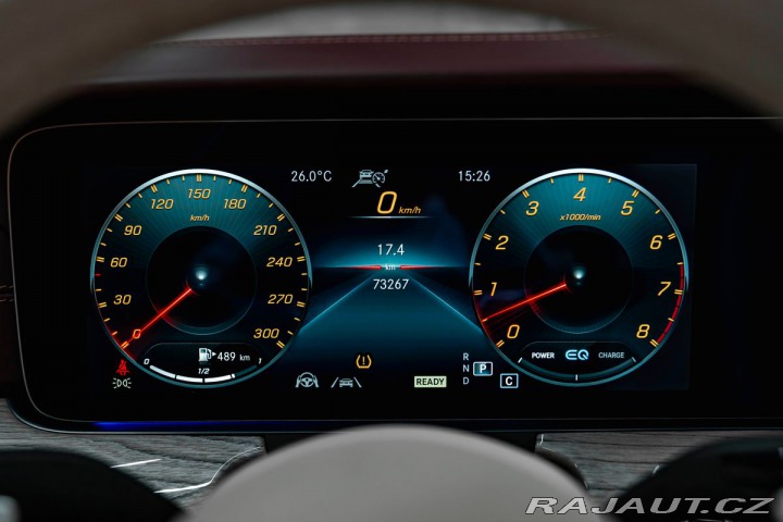 Mercedes-Benz E 4Matic, Kabriolet, Masáže 2021