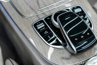 Mercedes-Benz E 4Matic, Kabriolet, Masáže 2021