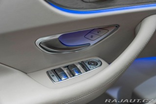 Mercedes-Benz E 4Matic, Kabriolet, Masáže 2021