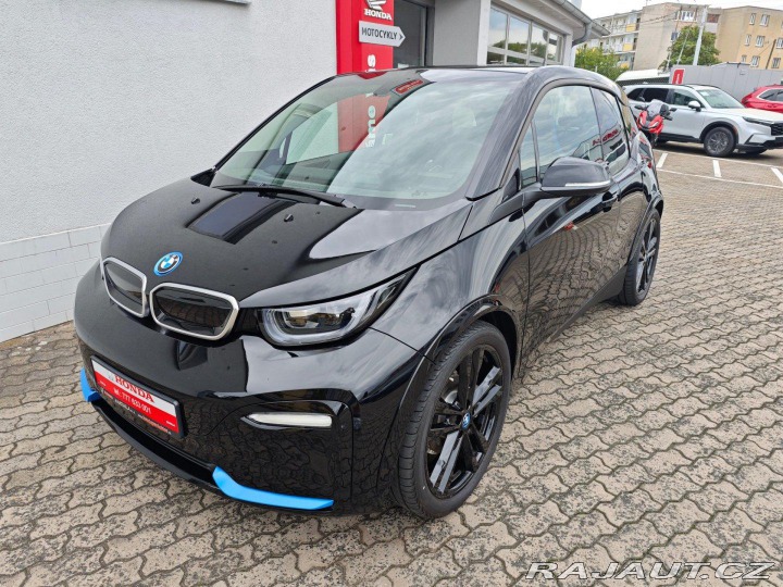 BMW i3 i3S 120Ah 135kW TČ NAVI K 2021