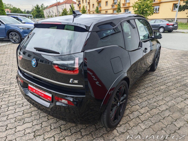 BMW i3 i3S 120Ah 135kW TČ NAVI K 2021
