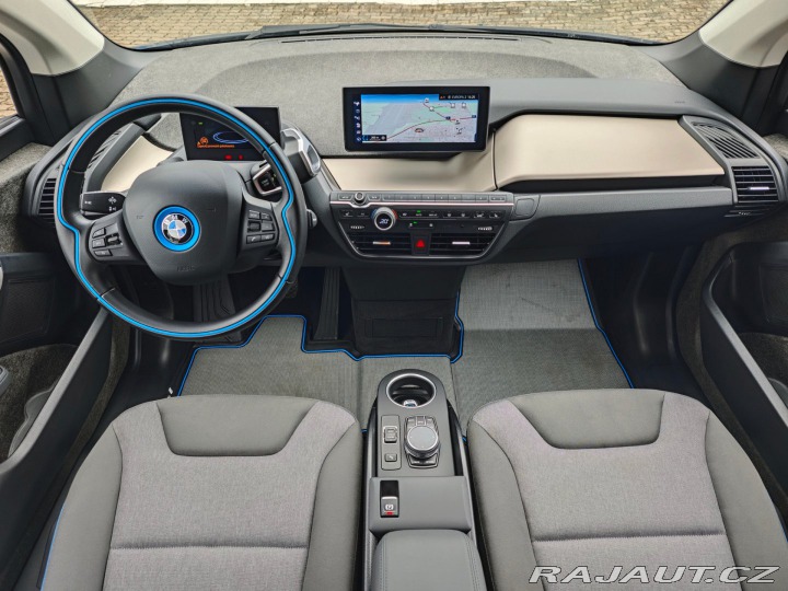 BMW i3 i3S 120Ah 135kW TČ NAVI K 2021
