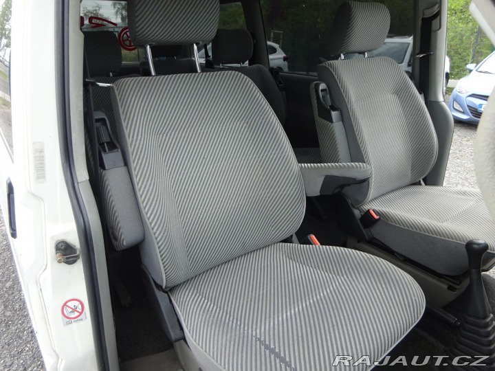 Volkswagen Caravelle 2.5TDI 75kW 1997