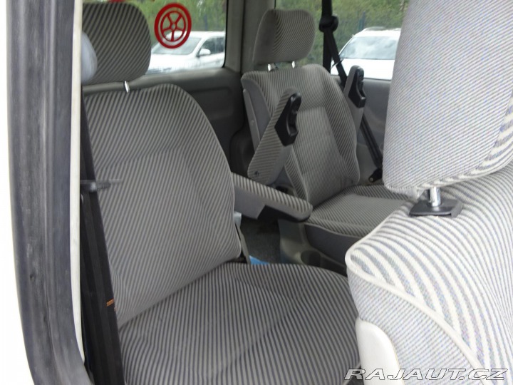 Volkswagen Caravelle 2.5TDI 75kW 1997