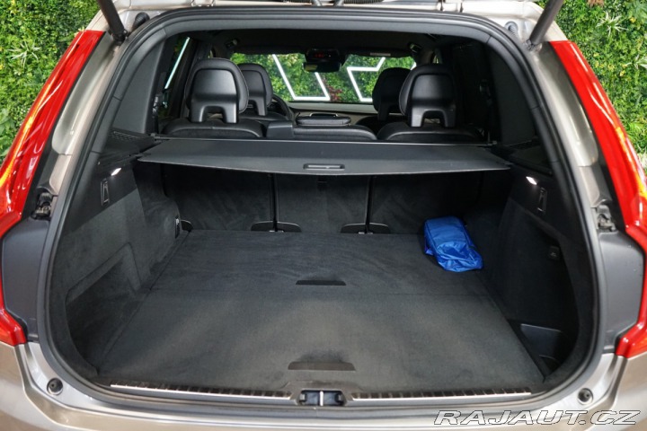 Volvo XC90 B5*AWD*R-DESIGN*CARPLAY*L 2019