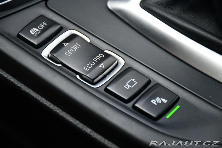 BMW 3 320d xDrive PANORAMA H/K 2017