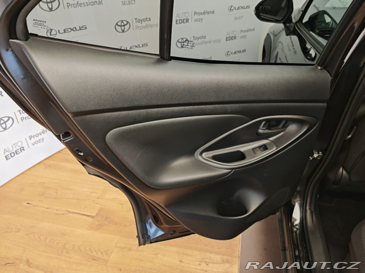 Toyota Yaris Cross 1.5 Hybrid Style 2024