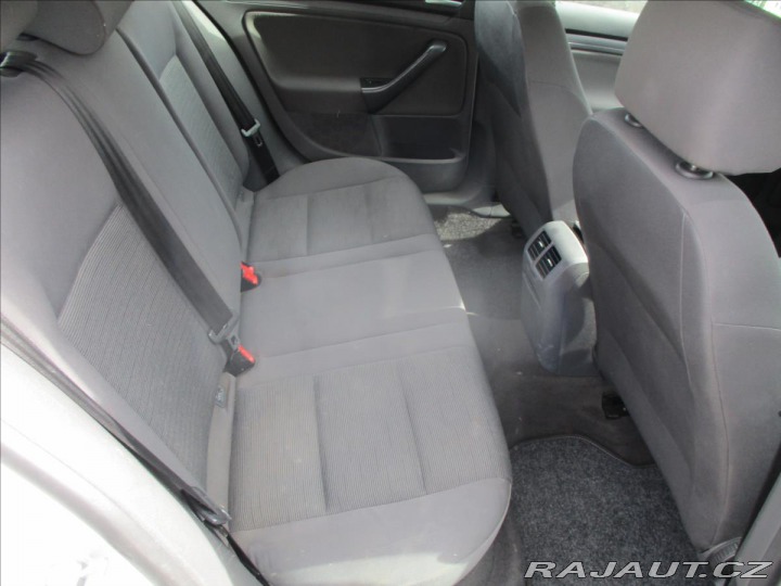 Volkswagen Golf 1,9 TDi 66kw Trend Tažné 2006