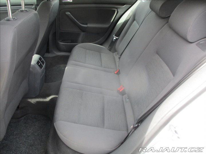 Volkswagen Golf 1,9 TDi 66kw Trend Tažné 2006