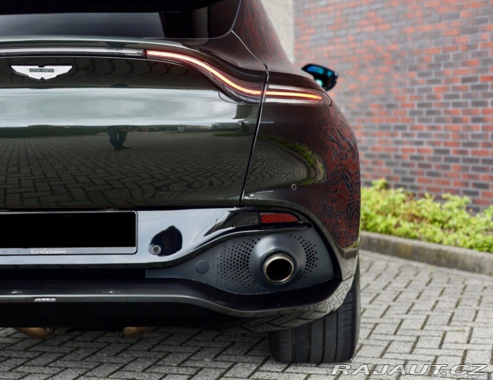 Aston Martin DBX 4.0 V8 4x4 551PS | Panor 2020