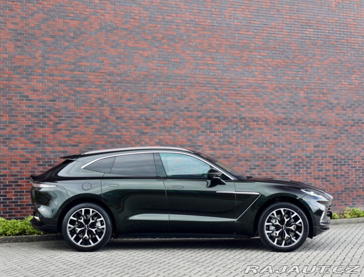 Aston Martin DBX 4.0 V8 4x4 551PS | Panor 2020