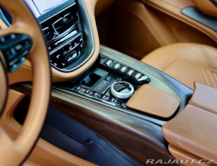 Aston Martin DBX 4.0 V8 4x4 551PS | Panor 2020