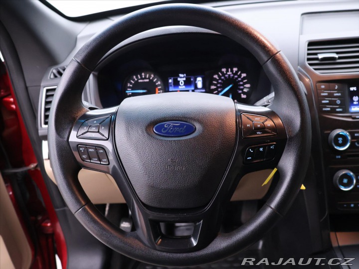 Ford Explorer 2,3 209kW Aut. 4x4 Taž. 7 2016