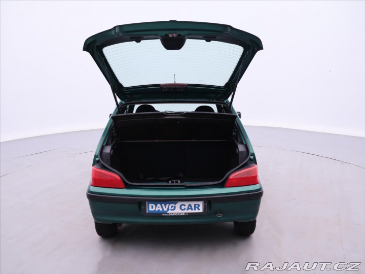 Peugeot 106 1,1 i 44kW STK 07/2026 2001