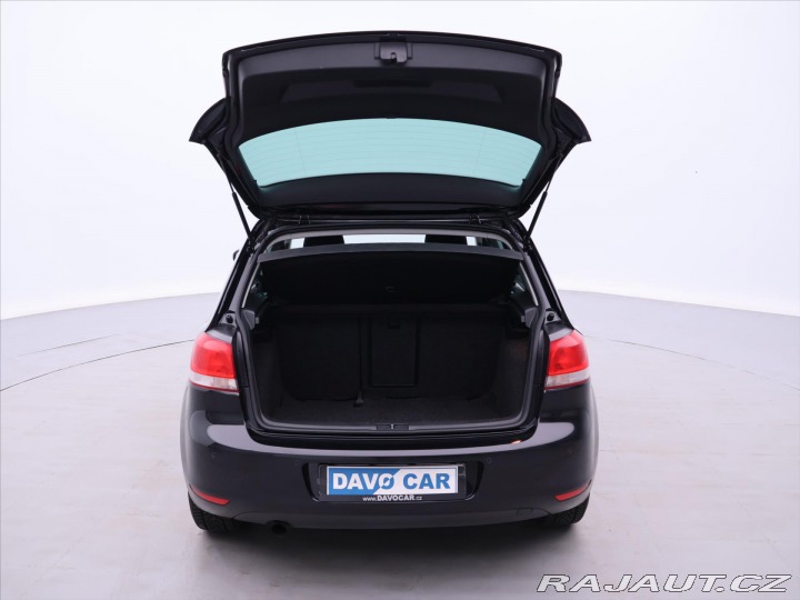 Volkswagen Golf 1,2 TSI 77kW Comfort Serv 2010