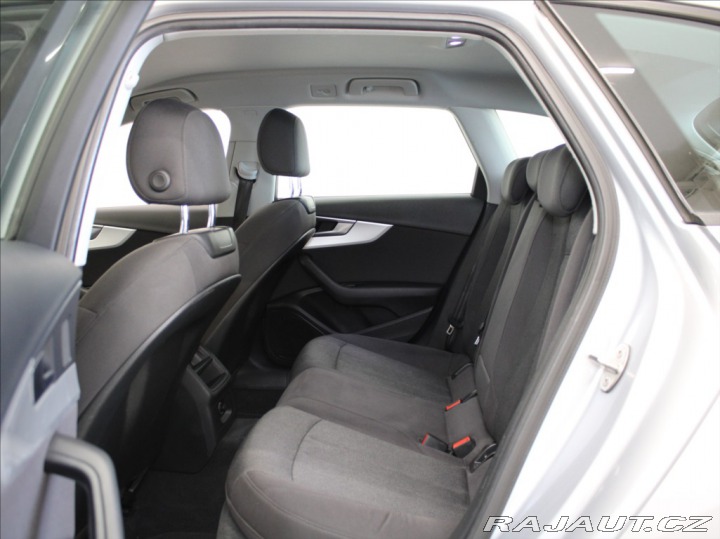 Audi A4 2,0 TDi 110kW S-tronic NA 2016