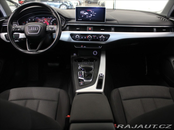 Audi A4 2,0 TDi 110kW S-tronic NA 2016