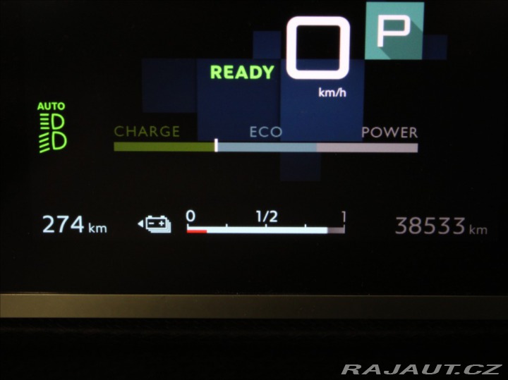 Citroën Ostatní modely ë-C4 0,1 46kWh Shine NAVI Záru 2022