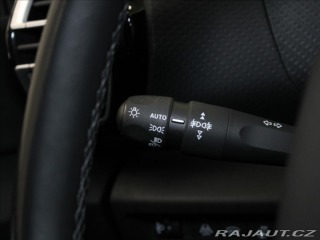 Citroën Ostatní modely ë-C4 0,1 46kWh Shine NAVI Záru 2022