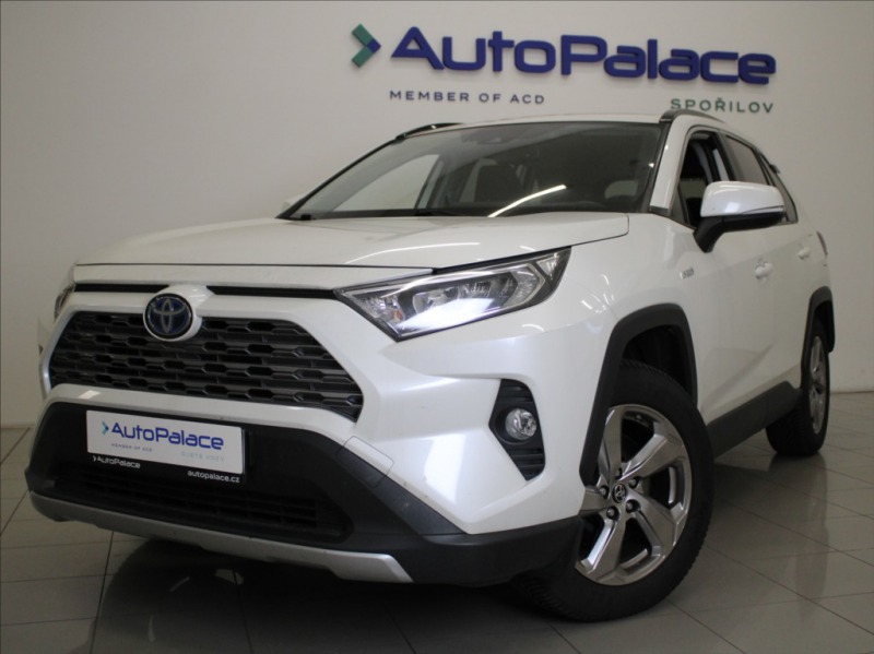 Toyota RAV4 2,5 Hybrid 4x4 1.maj.ČR T