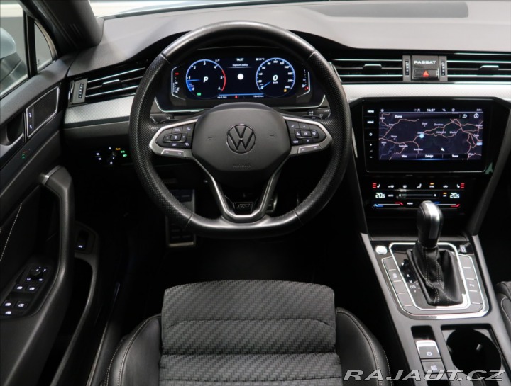 Volkswagen Passat 2,0 TDI DSG 4MOTION R-LIN 2021