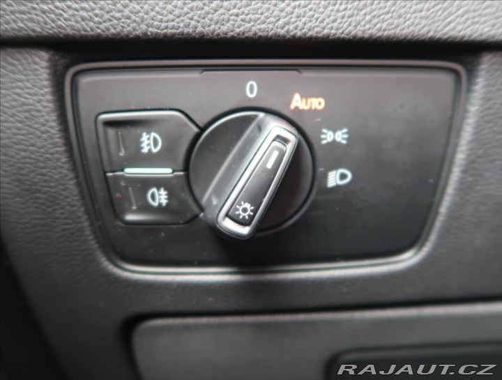 Volkswagen Passat 2,0 TDI DSG 4 MOTION R-Li 2021